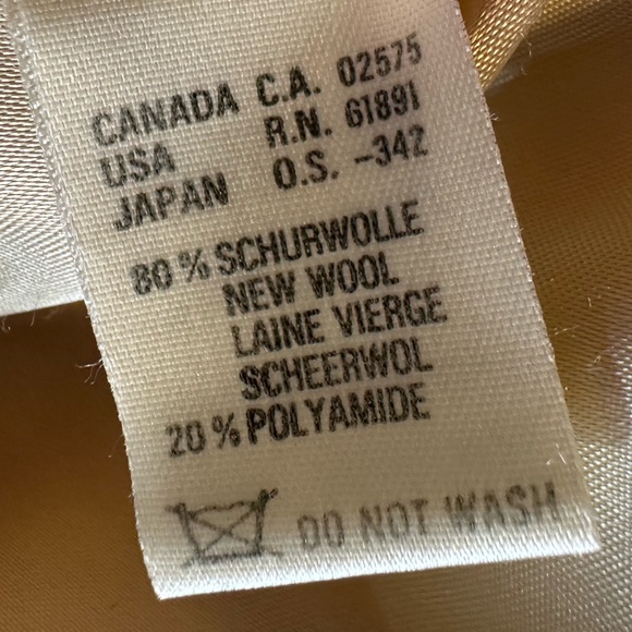 1980s Vintage ESCADA Virgin Wool Blazer Butter Yellow Size Small - Picture 11 of 11